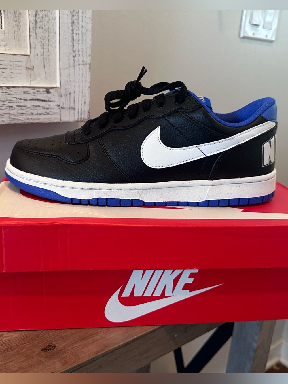 Nike Big Nike Low Black Hyper Royal White Sneakers Men’s 9.5 NWB Retro